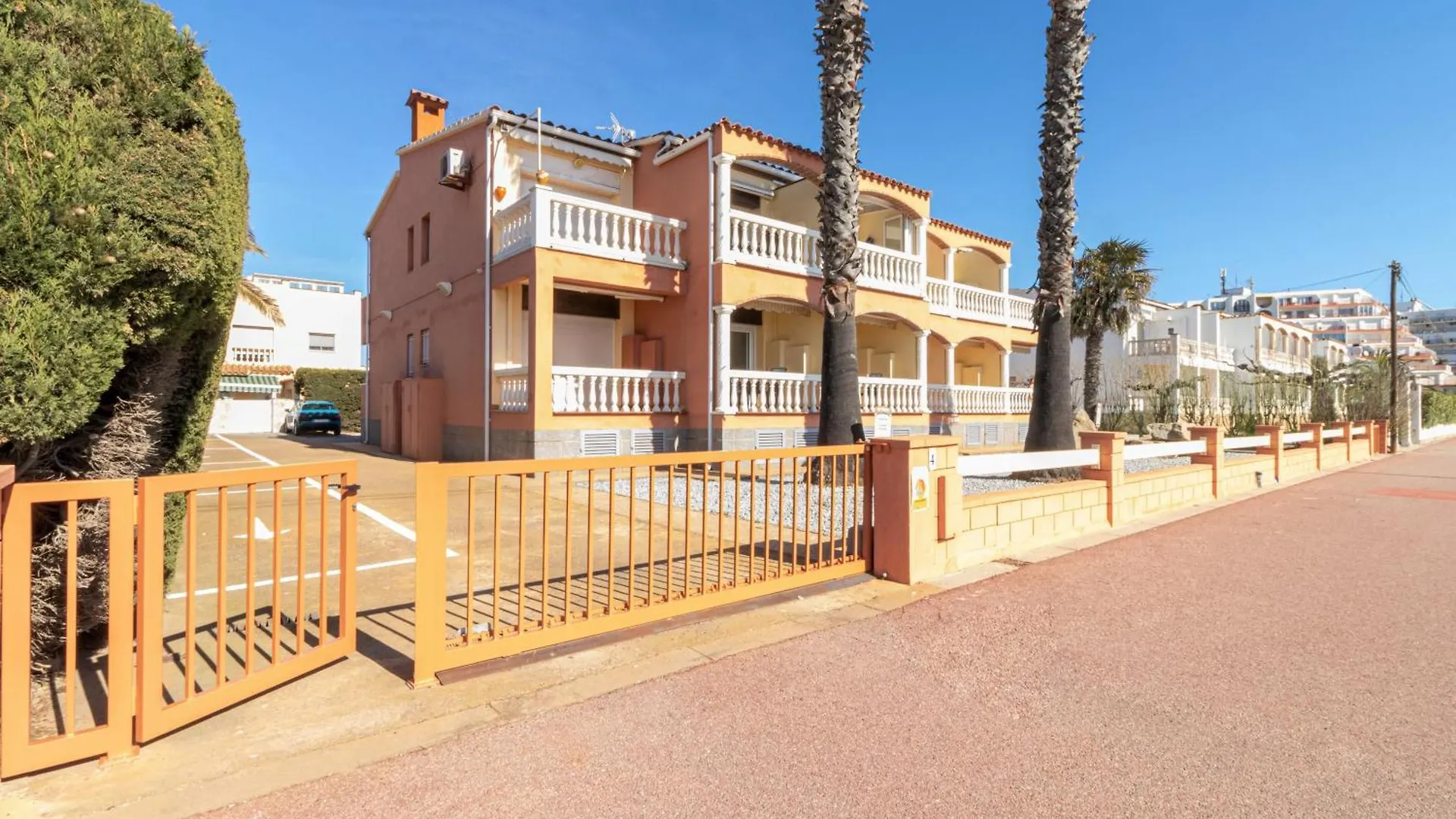 Apart-Rent Apartament Bahia 0023 Empuriabrava Apartment