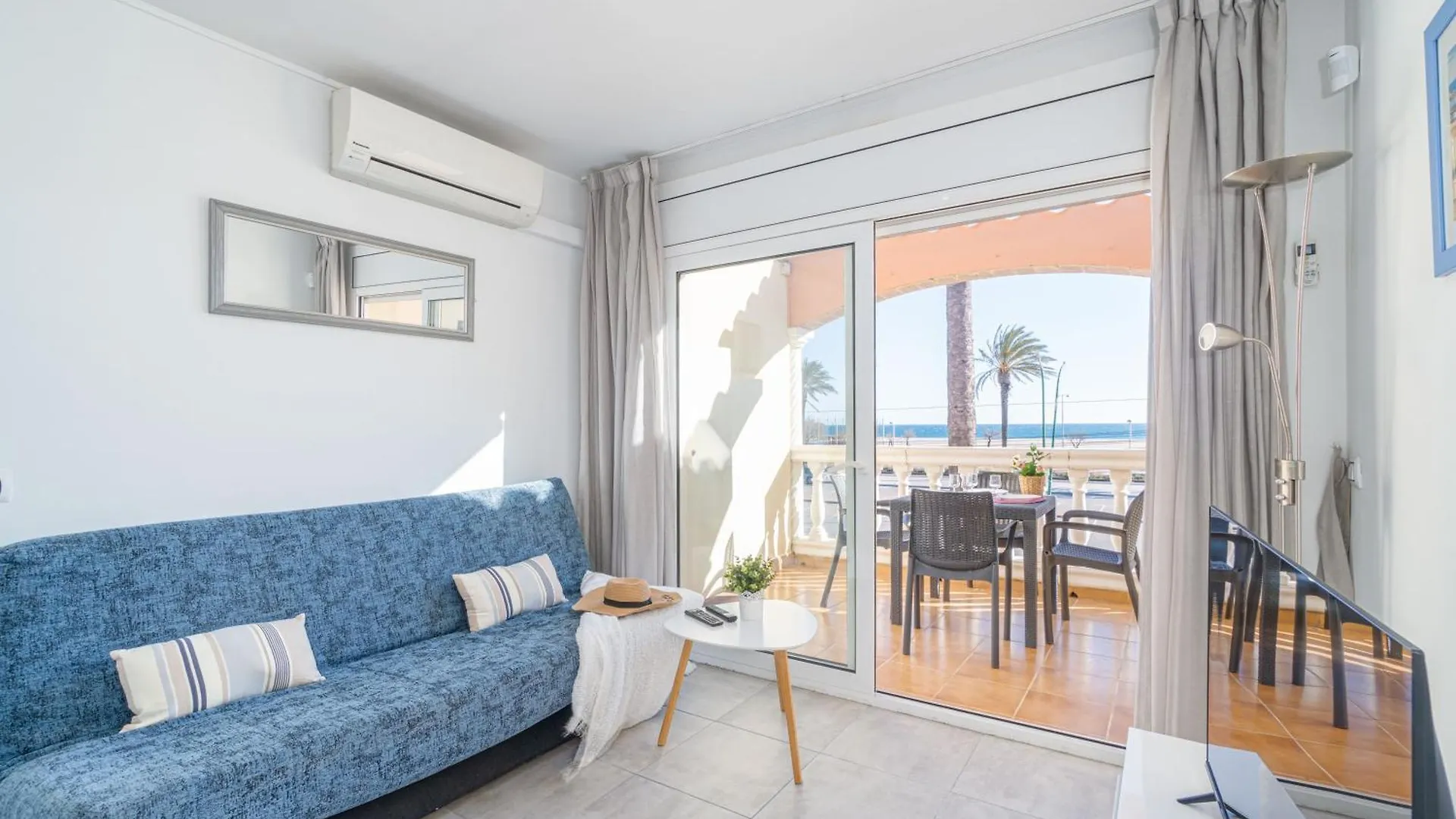 Apart-Rent Apartament Bahia 0023 Empuriabrava 0*,  Spain