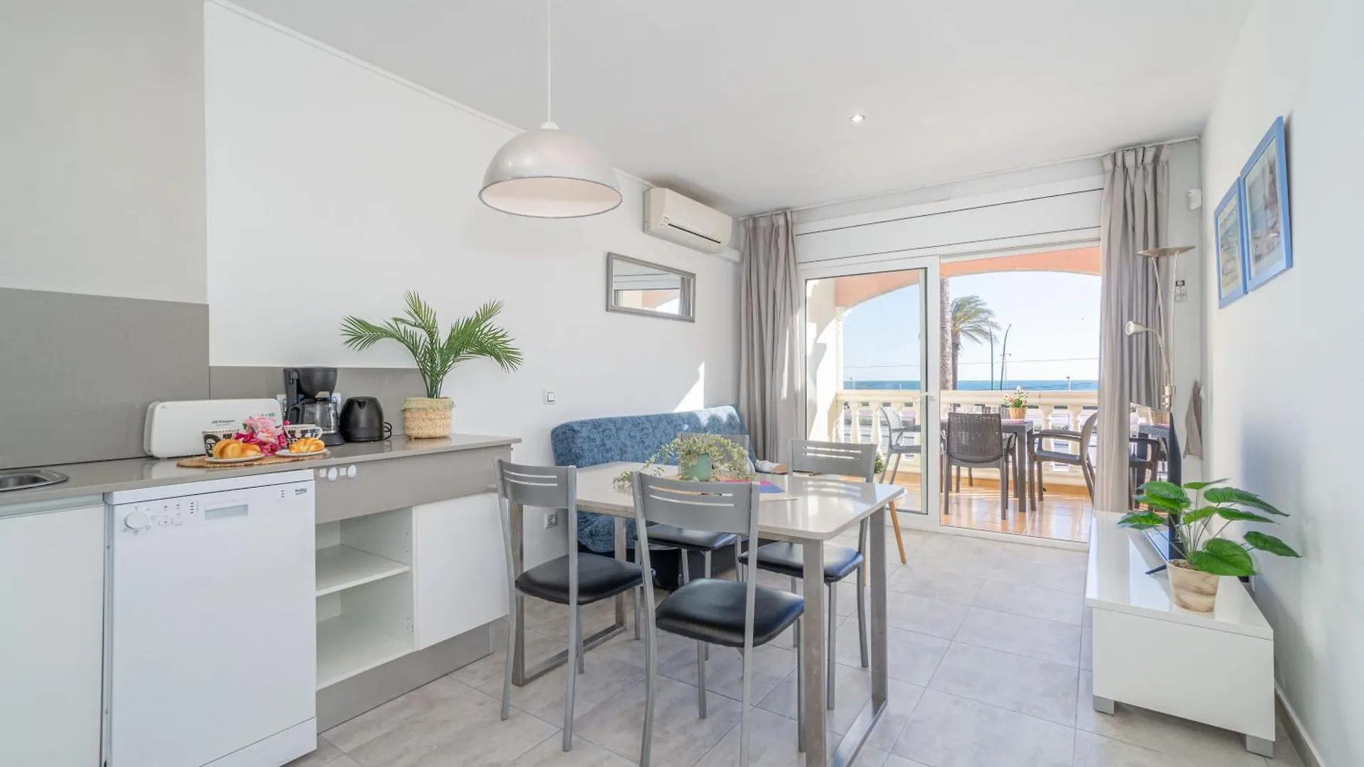 Apart-Rent Apartament Bahia 0023 Empuriabrava Spain